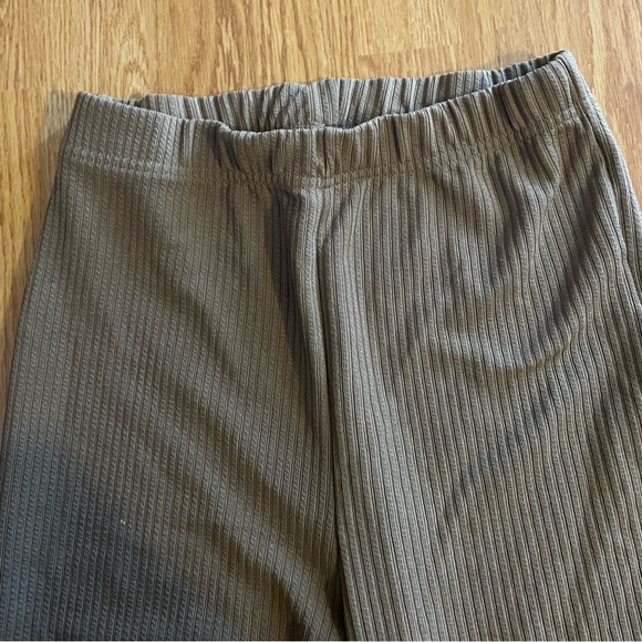 SHEIN tan/beige flare pants - Picture 5 of 5